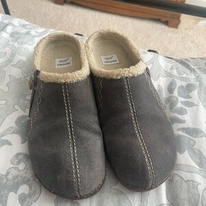 Earth Origins Charcoal Suede Slip-Ons with Cream Trim